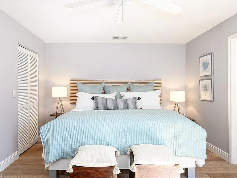 589 Beachwalk Cir #P-203 — Photo 12