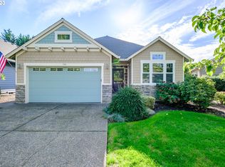 746 Fairwood Cres, Woodburn, OR