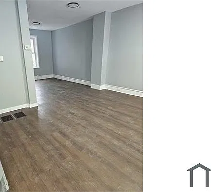 3 bed, 1044 sqft, $1,800 — Photo 2