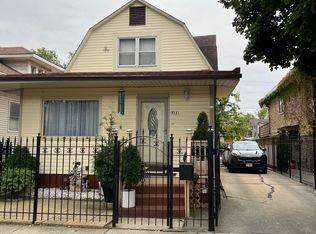 3331 W 64th St, Chicago, IL 60629