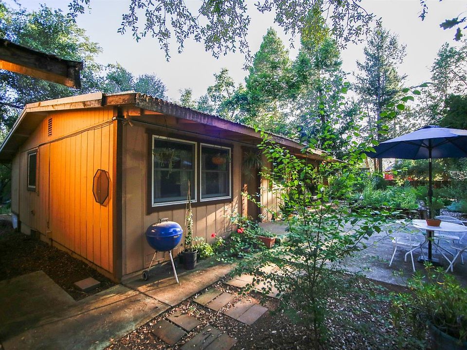 1st image of 4401 Blanchard Ct #B
