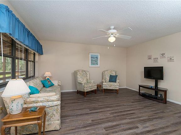 5th image of 26 Quails Run Blvd #26201