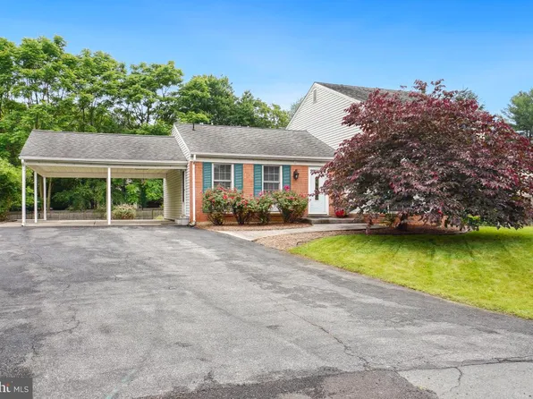 13 Gelding Ct, Olney, MD 20832