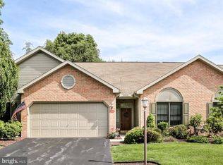 6444 Whisper Wood Ln, Harrisburg, PA 17112