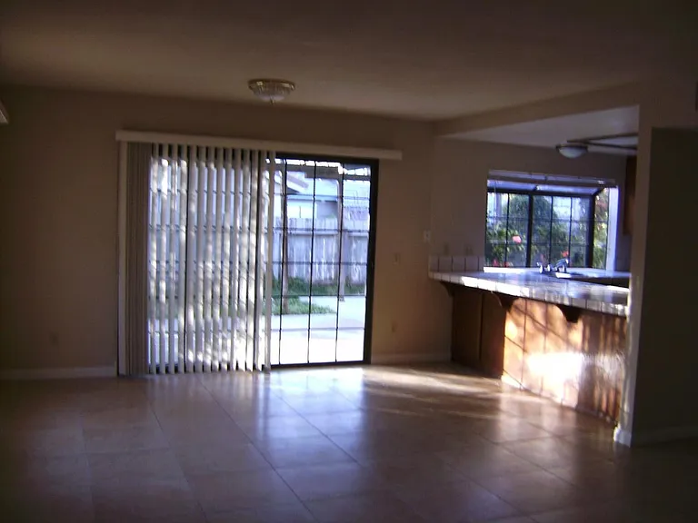 11005 Matinal Cir — Photo 9