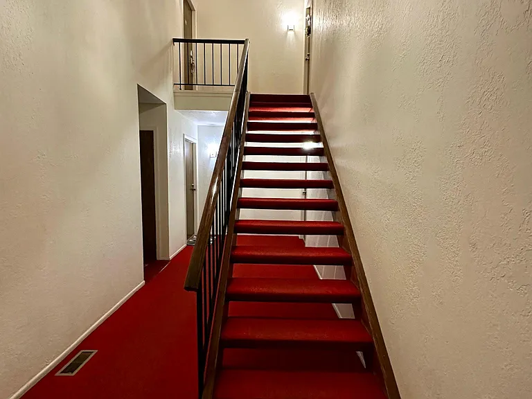 351 Newgate Ct #2A — Photo 2