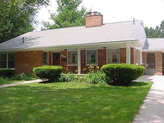 1st image of 2220 Glenwood St