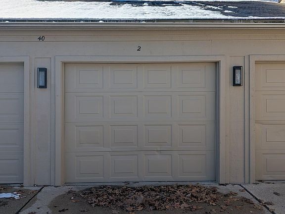 3rd image of 40 Pine Tree Ridge Dr #2