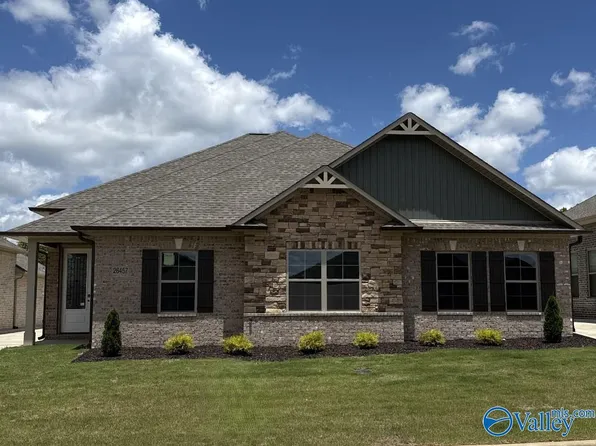 26457 Old Town Dr, Athens, AL 35613