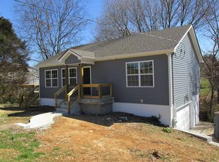 1524 Cherry Tree Dr, Clarksville, TN 37042