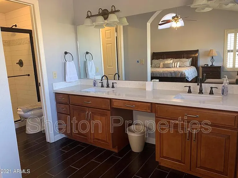 9418 W Tonto Ln — Photo 13