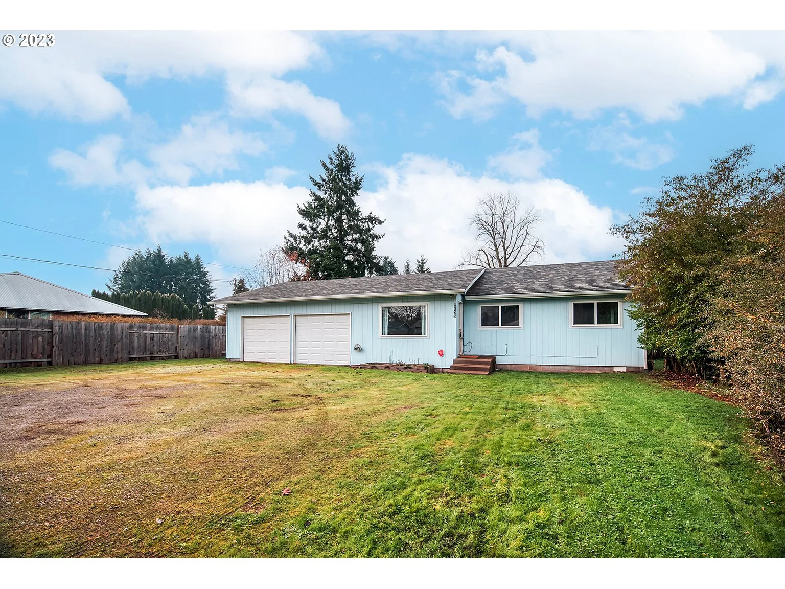 2156 E Irwin Way photo 1