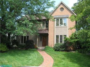 308 Olenview Cir E, Powell, OH 43065