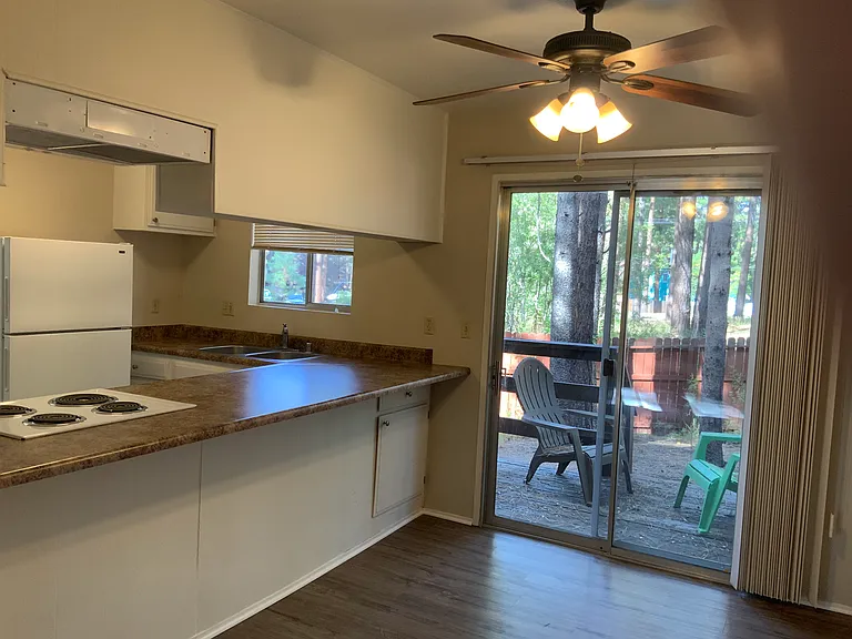 1130 Keller Rd #10 — Photo 3