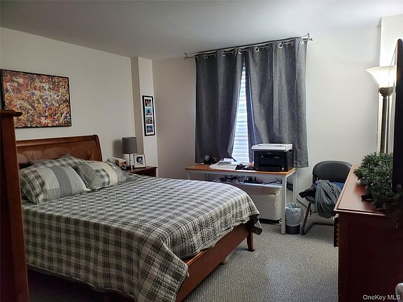 4th image of 360 SHORE ROAD #5A