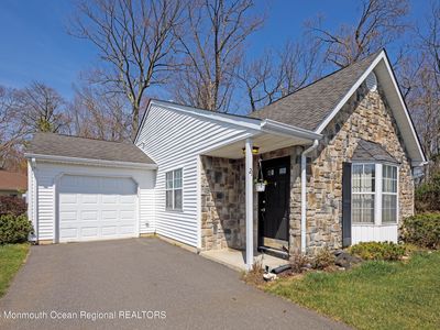 21 Ivy Ridge Close UNIT 1000, Freehold, NJ, 07728