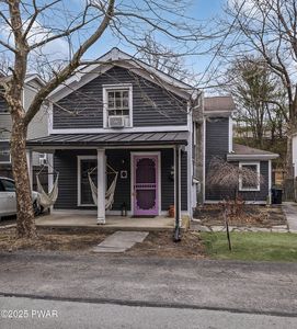 111 Sawkill Ave, Milford, PA, 18337