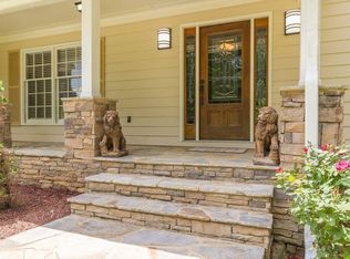 5530 Roberts Dr, Atlanta, GA 30338