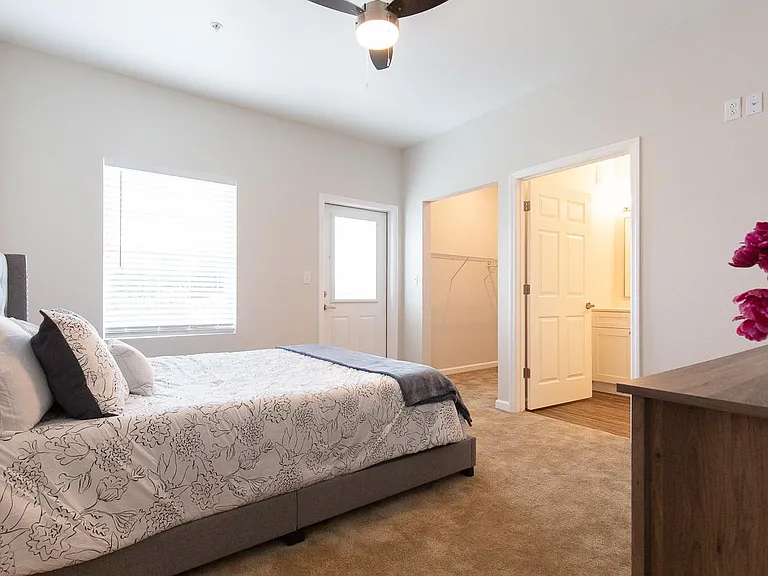 3554 Austin Davis Ave #306 — Photo 13