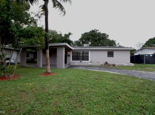121 SW 31st Ave, Fort Lauderdale, FL 33312