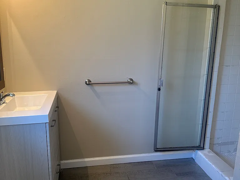 1000 Devore Ave — Photo 13