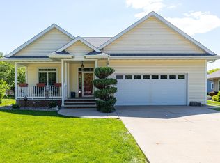 371 Foster St, Oshkosh, WI 54902