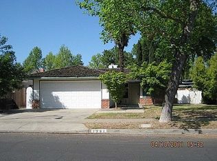 1361 E 27th St, Merced, CA 95340