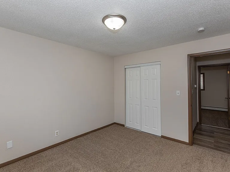 503 Sycamore St — Photo 8