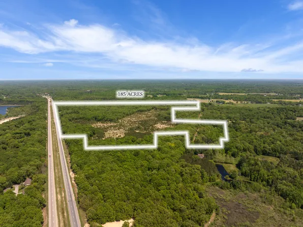 4317 Taube Rd, Coloma, MI 49038