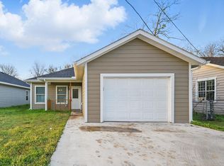 1436 E Broadway St, Gainesville, TX 76240