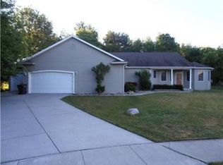 1812 Dutch Ct, South Bend, IN 46614