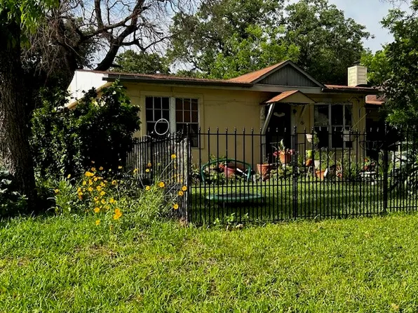 3718 Chenault St, Fort Worth, TX 76111