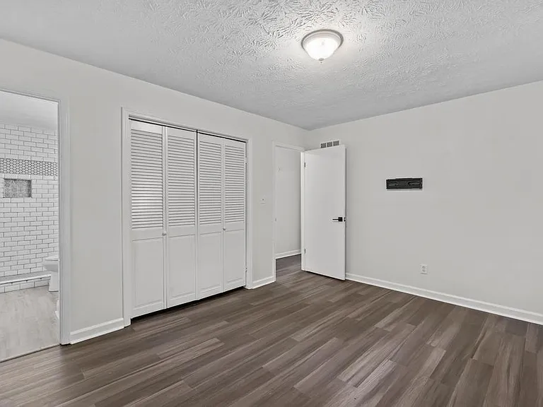 246 Barbara Ln SW — Photo 23