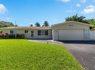 8810 Pasadena Blvd, Pembroke Pines, FL 33024