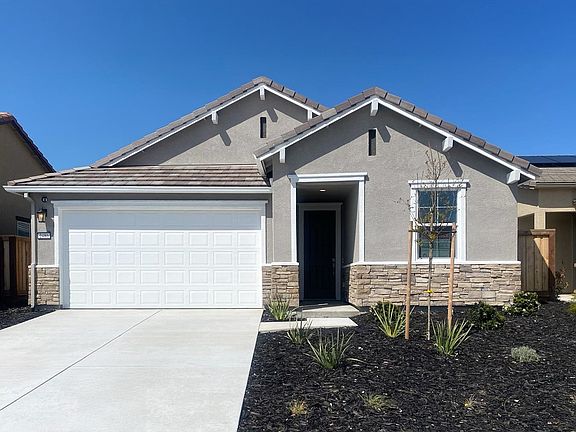 Homesite 440 Exterior