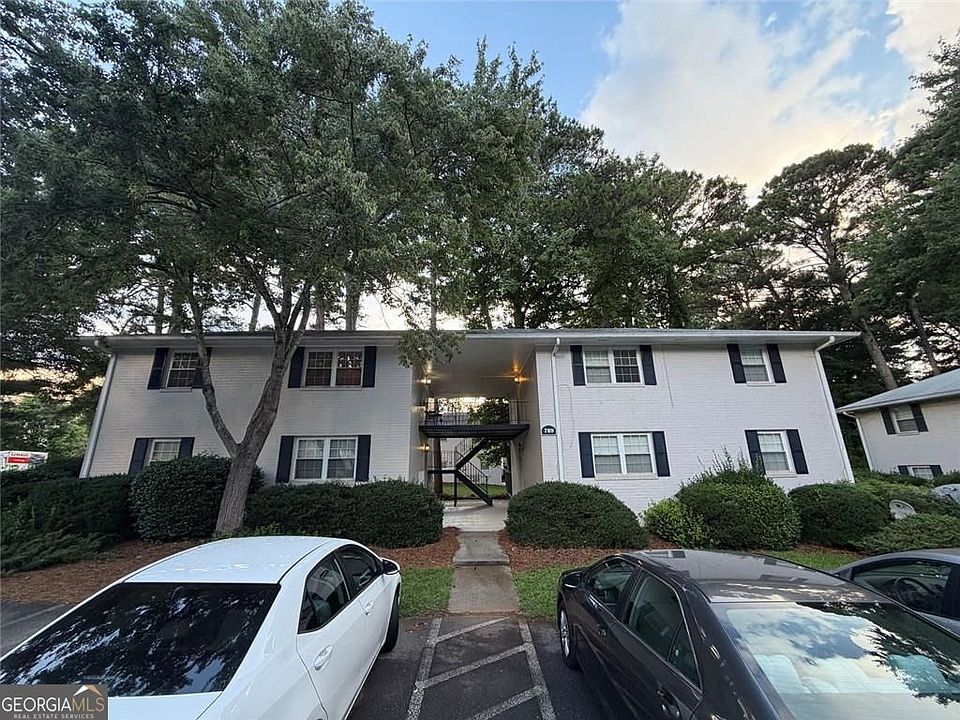 1st image of 789 Jordan Ln APT 2