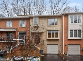 10949 Whiterim Dr, Potomac, MD 20854