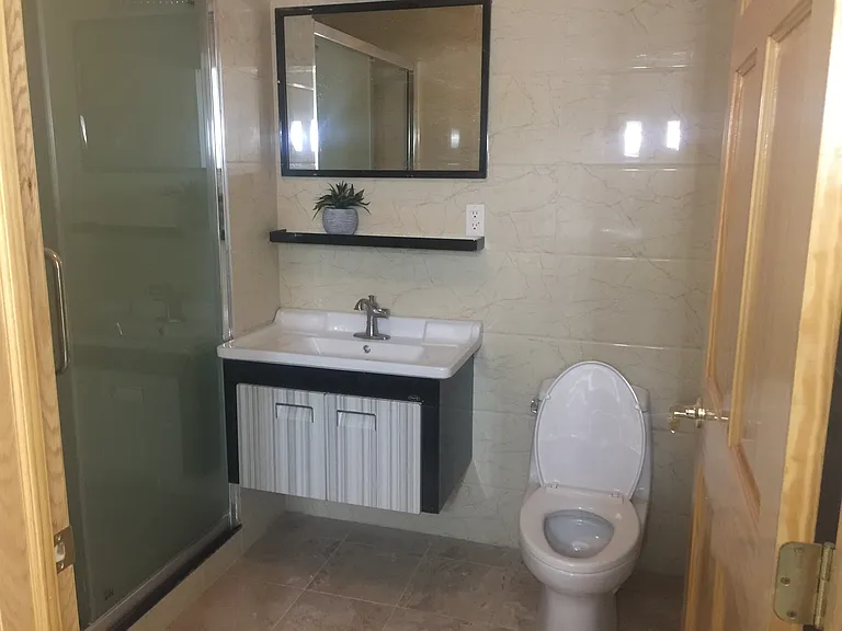 8616 21st Ave #4F — Photo 3