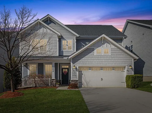 404 Atwood Dr, Holly Springs, NC 27540