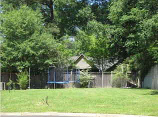 Fondren Green Circle, jackson, MS 39216