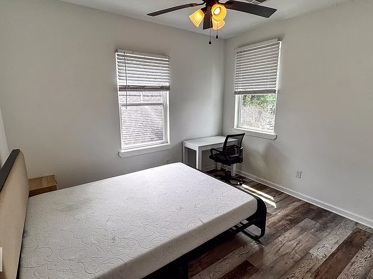 2839 Palmer Ave — Photo 12