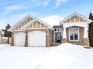 28 Lakewood Cv S, Spruce Grove, AB T7X4L1