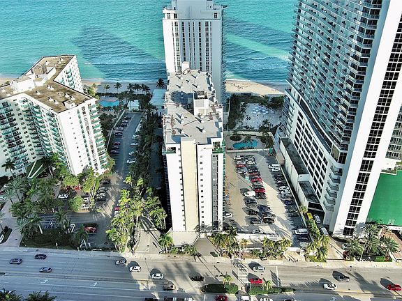 4th image of 4001 S Ocean Drive #14g