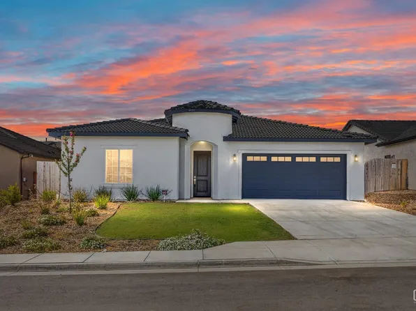 9905 Old Wood Dr, Bakersfield, CA 93306