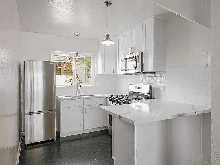 MC Eleanor, LLC — Photo 9