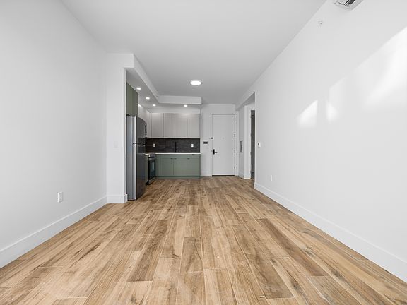 5th image of 2258 Fulton St Unit 5B