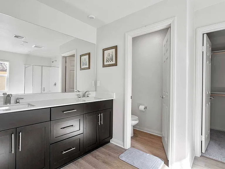 2101 Rio Grande — Photo 15