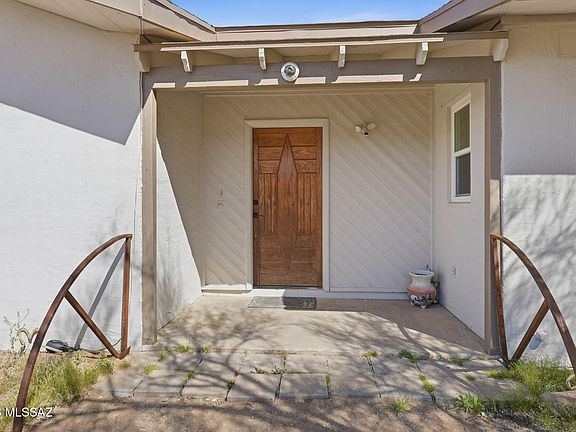 2nd image of 10880 W Massingale Rd