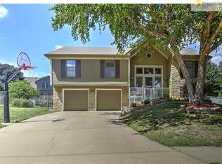 15706 W 125th St, Olathe, KS 66062