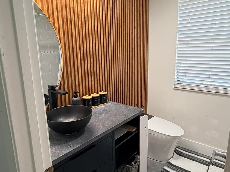 Guest bath